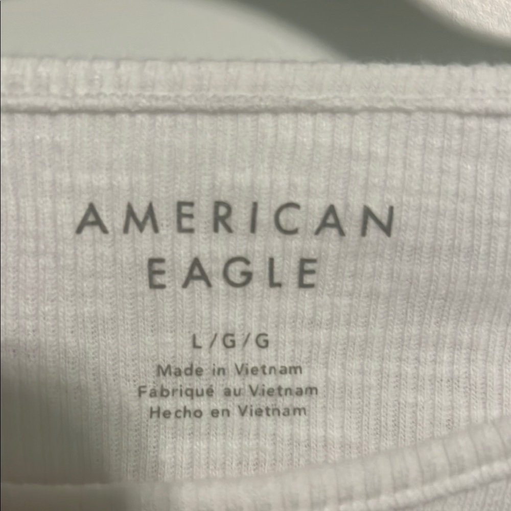 American Eagle Outfitters White Fitted Tee - Picture 2 of 4
